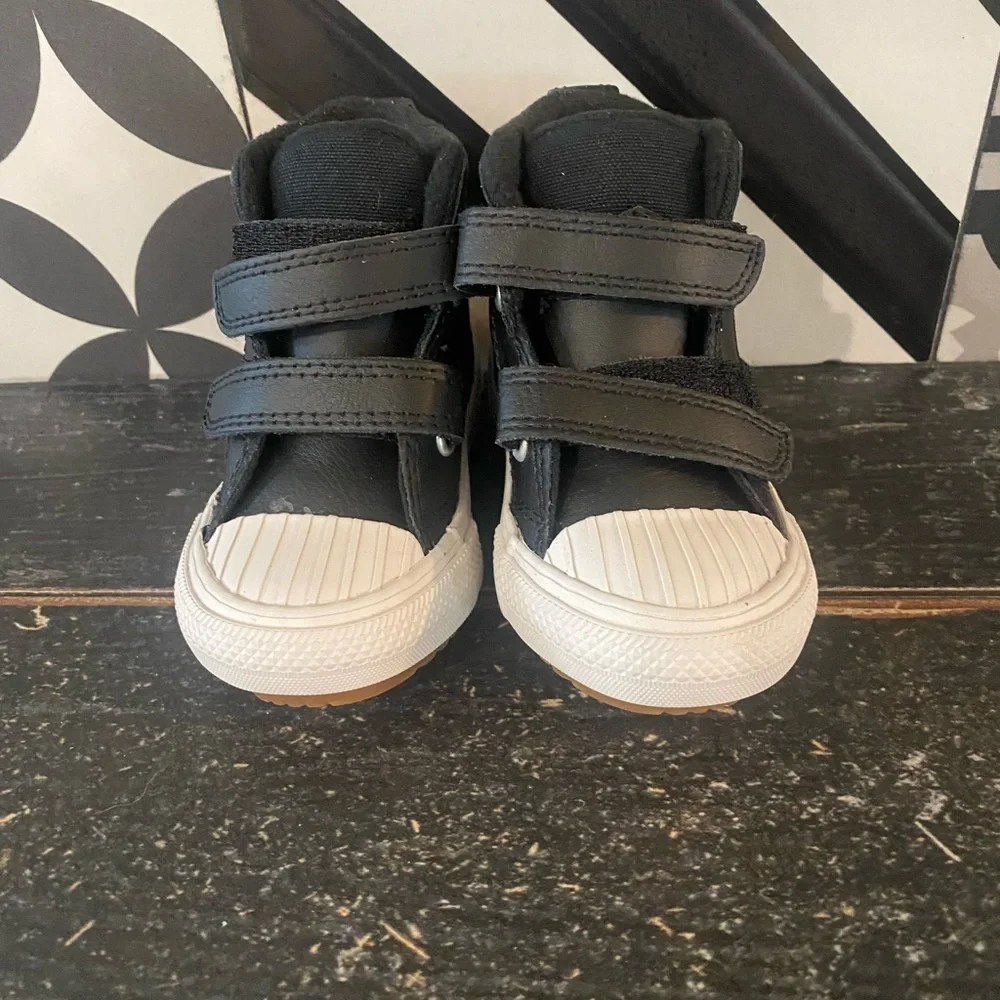 CONVERSE 